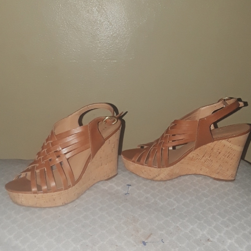 shoes - Picture 2 of 2